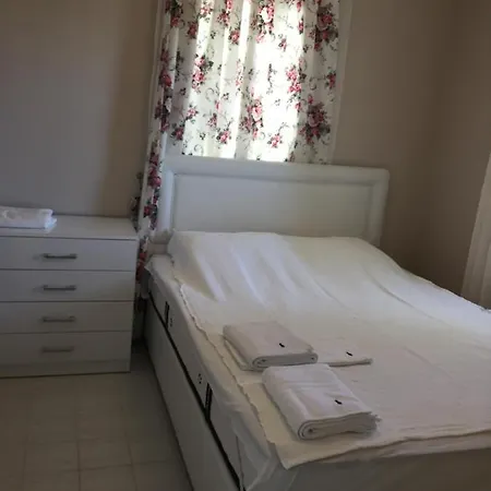 Gündoğan Koyu Manzaralı