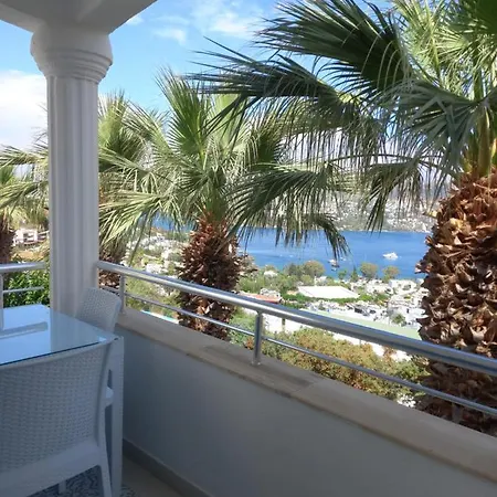 Gündoğan Koyu Manzaralı * Bodrum